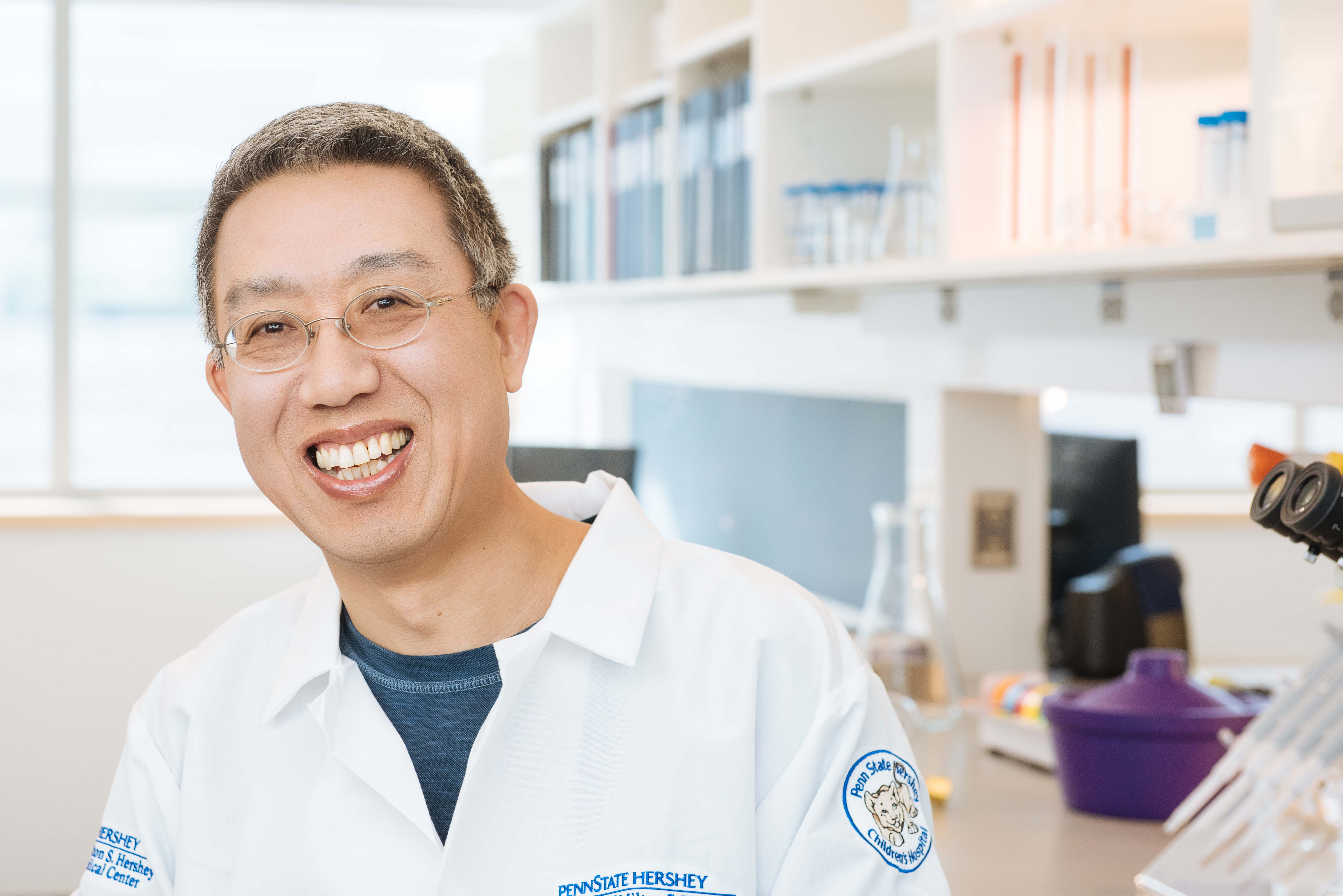 Dr. H.G. Wang in his Penn State College of Medicine lab.