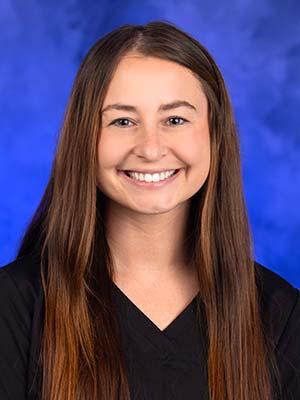 Dariann Angstadt, professional head and shoulders photograph.