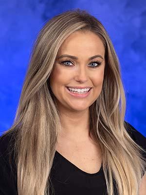 Lauren Barnathan, professional head and shoulders photograph.